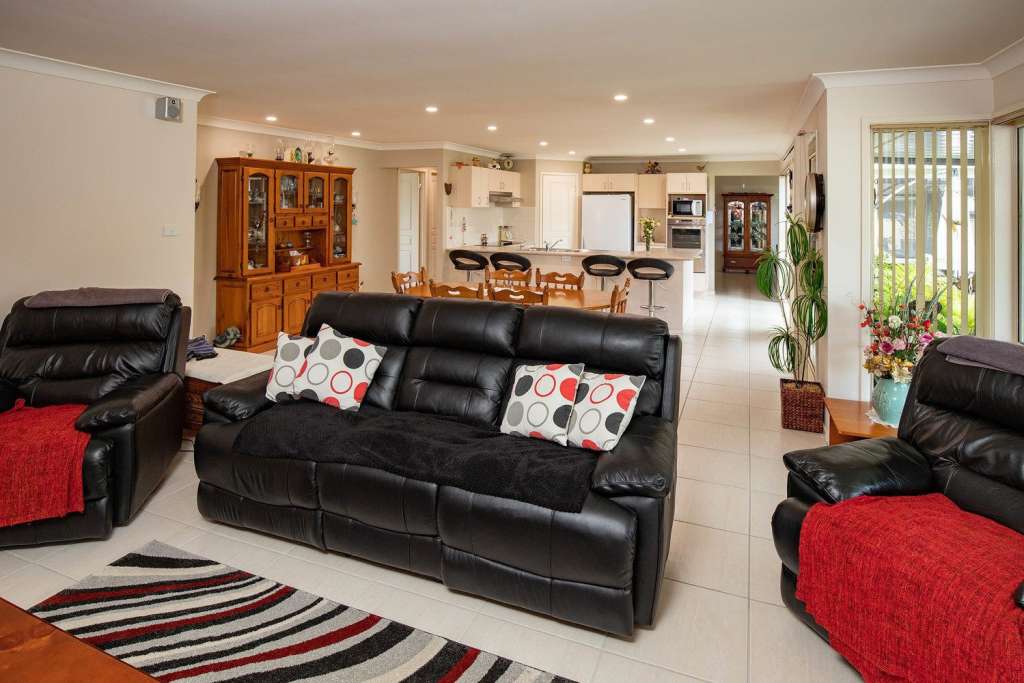 41 George Street, KARUAH, NSW 2324 AUS