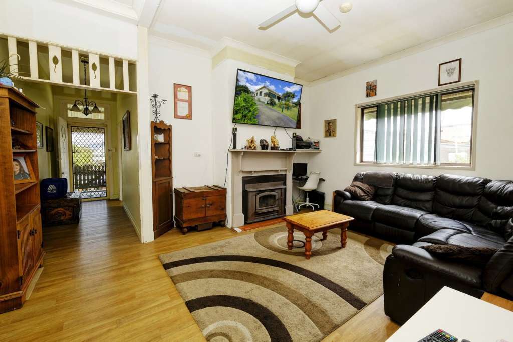 30 Stroud Street, BULAHDELAH, NSW 2423 AUS