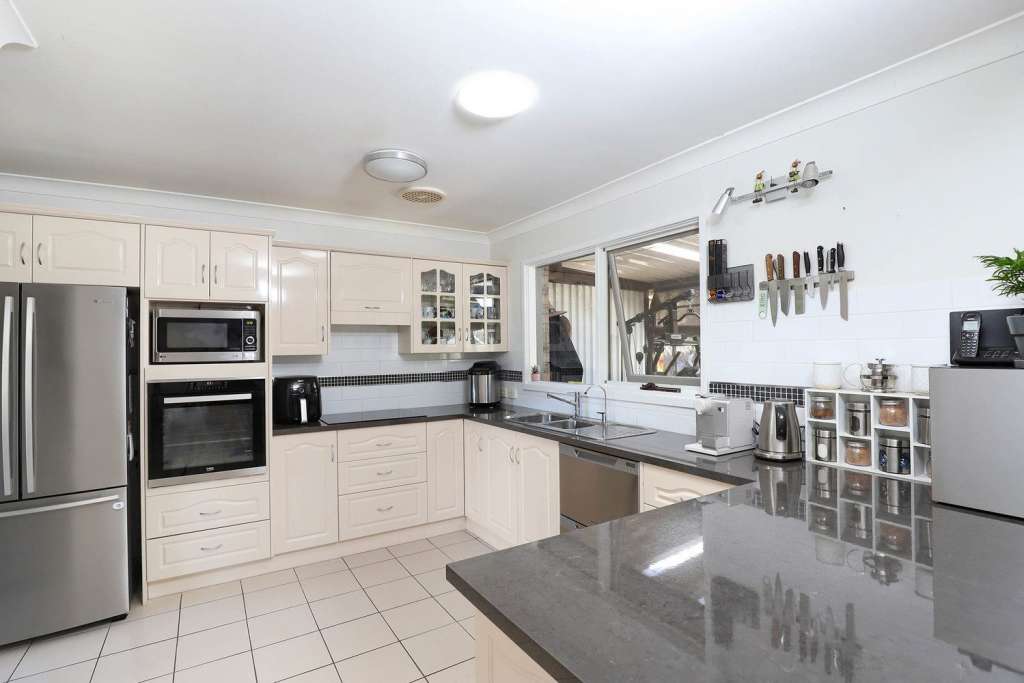 12 Erin Street, STROUD, NSW 2425 AUS