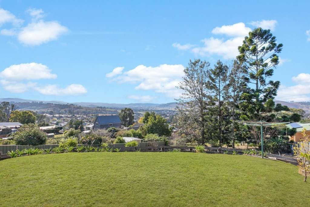 25 Hospital Road, DUNGOG, NSW 2420 AUS