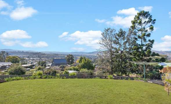 25 Hospital Road, DUNGOG, NSW 2420 AUS