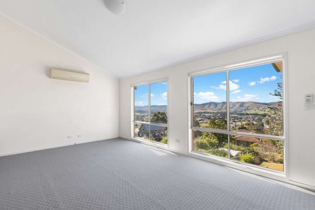 25 Hospital Road, DUNGOG, NSW 2420 AUS