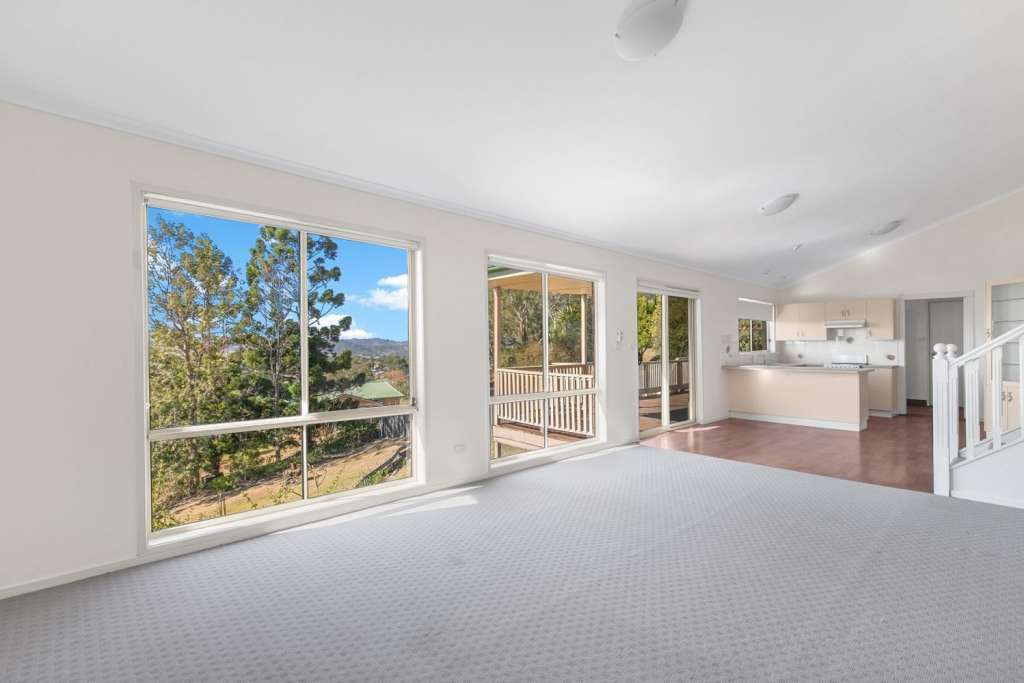 25 Hospital Road, DUNGOG, NSW 2420 AUS