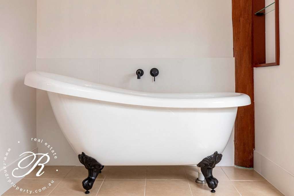 20 Saville Street, STROUD, NSW 2425 AUS