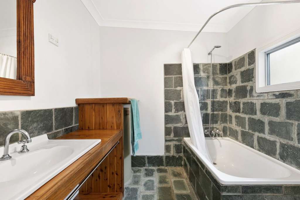 64 Rifle Street, CLARENCE TOWN, NSW 2321 AUS