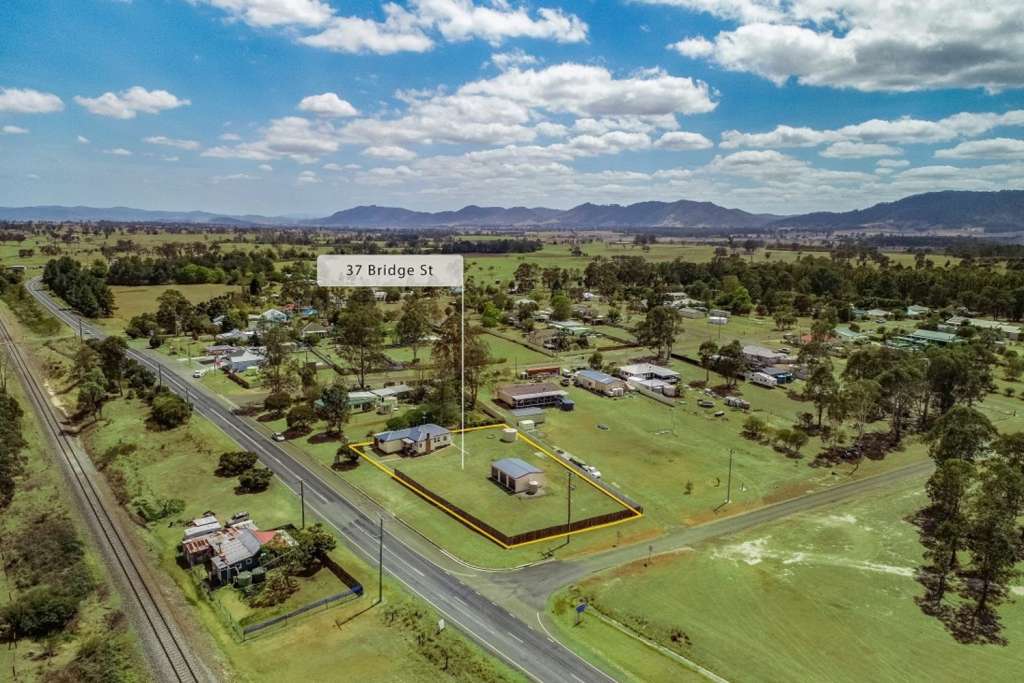 37 Bridge Street, GLOUCESTER, NSW 2422 AUS