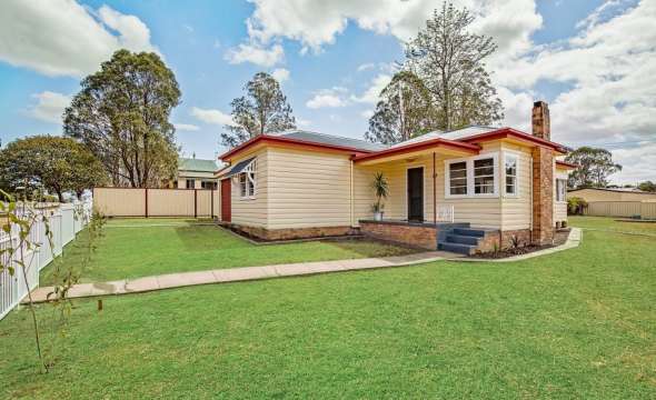 37 Bridge Street, GLOUCESTER, NSW 2422 AUS