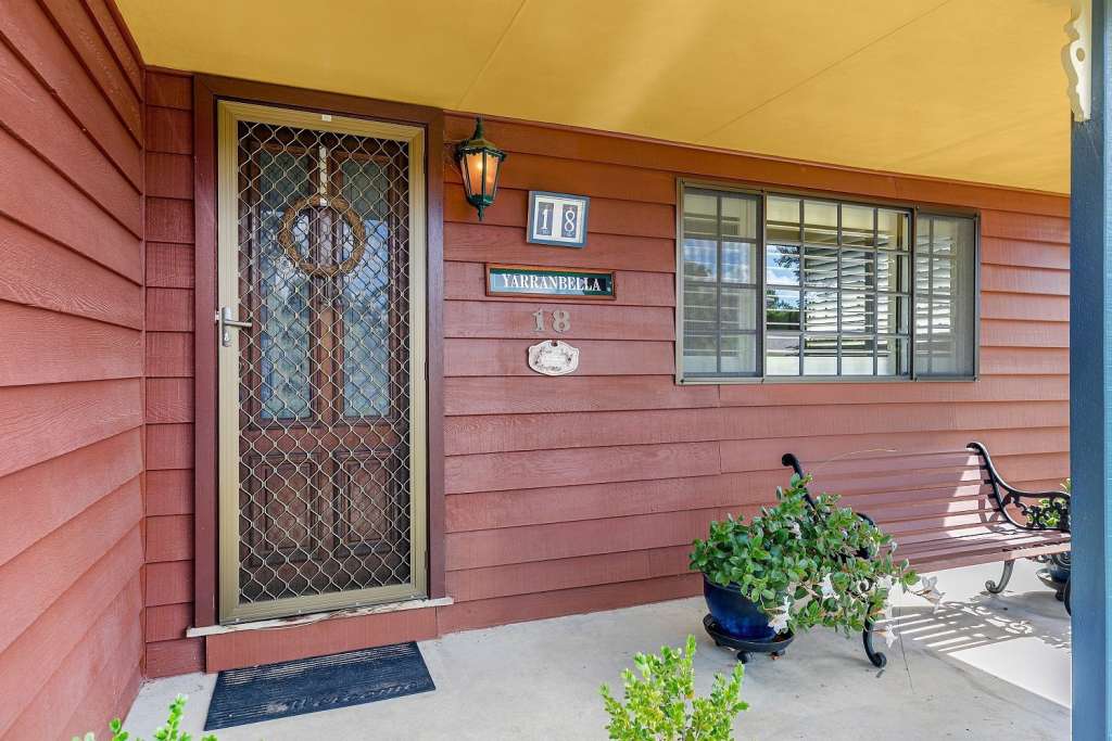 18-20 Jones Street, DUNGOG, NSW 2420 AUS