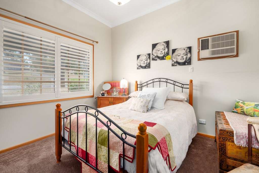 18-20 Jones Street, DUNGOG, NSW 2420 AUS