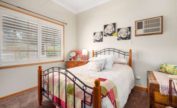 18-20 Jones Street, DUNGOG, NSW 2420 AUS