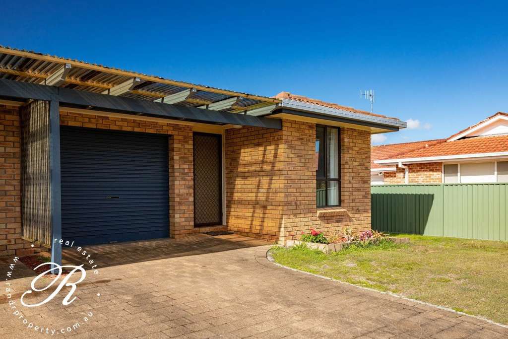 29 Parkway Drive, TUNCURRY, NSW 2428 AUS