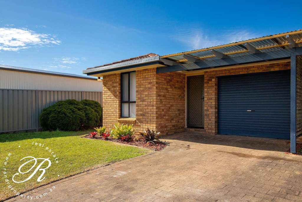 29 Parkway Drive, TUNCURRY, NSW 2428 AUS