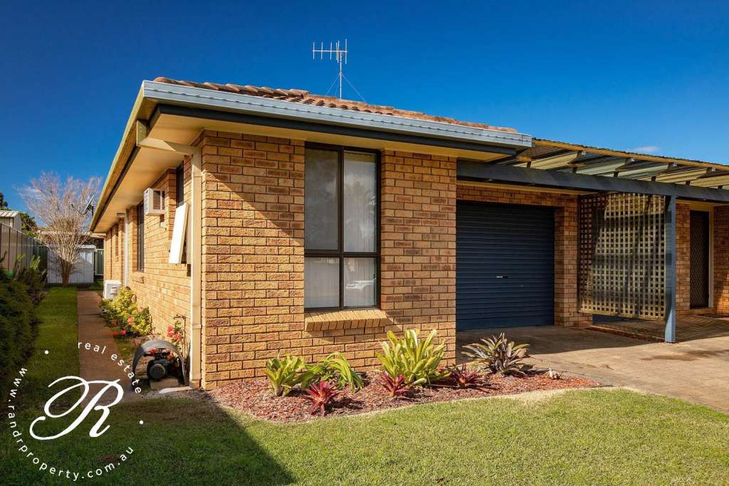 29 Parkway Drive, TUNCURRY, NSW 2428 AUS