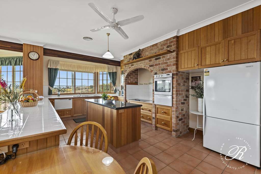 859 Little Bunyah Road, BUCCA WAUKA, NSW 2429 AUS