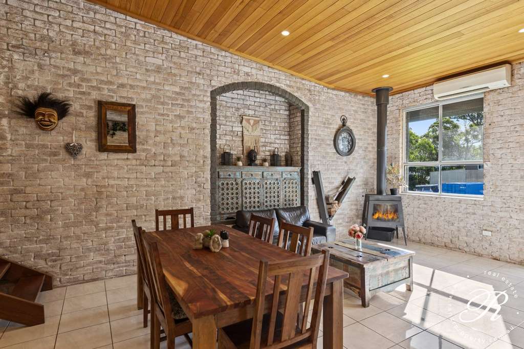 15 Mackenzie Street, BULAHDELAH, NSW 2423 AUS