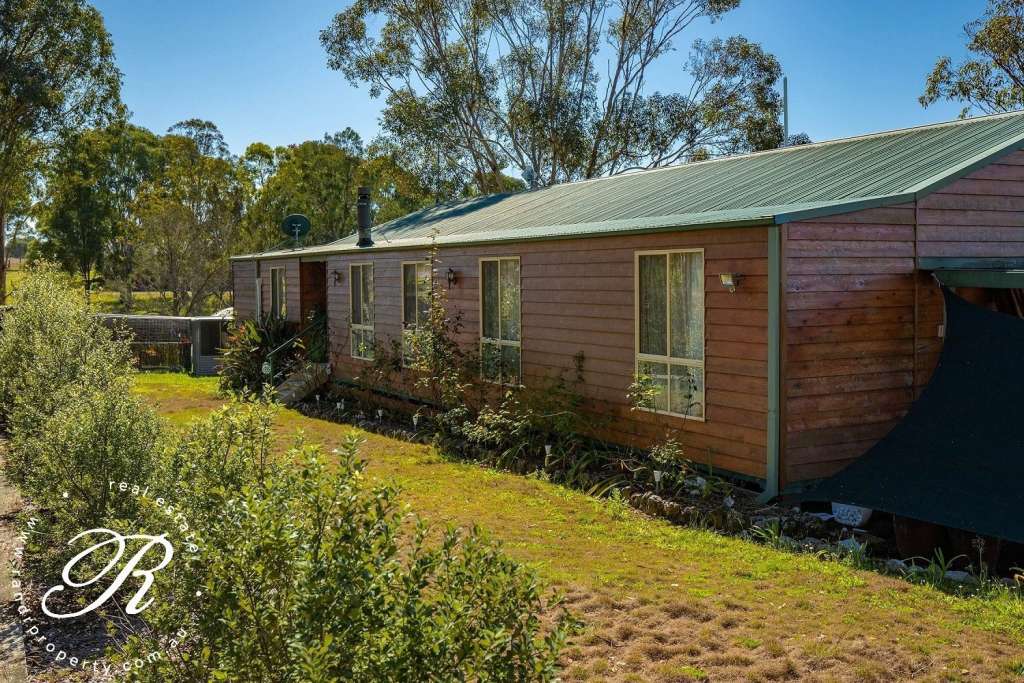 4452 The Bucketts Way, GLOUCESTER, NSW 2422 AUS