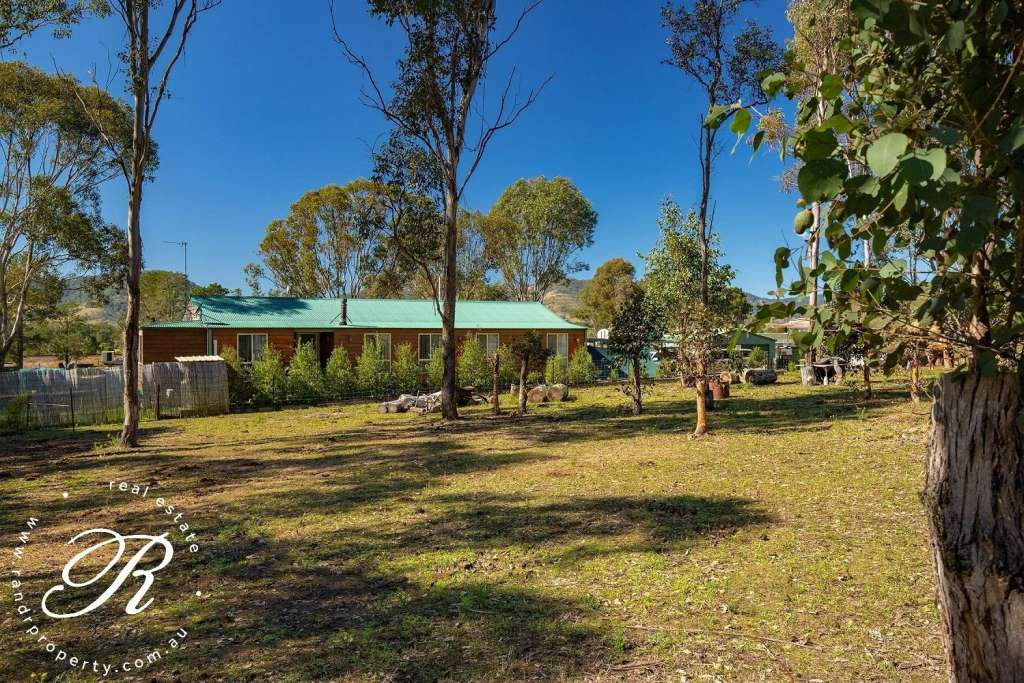 4452 The Bucketts Way, GLOUCESTER, NSW 2422 AUS