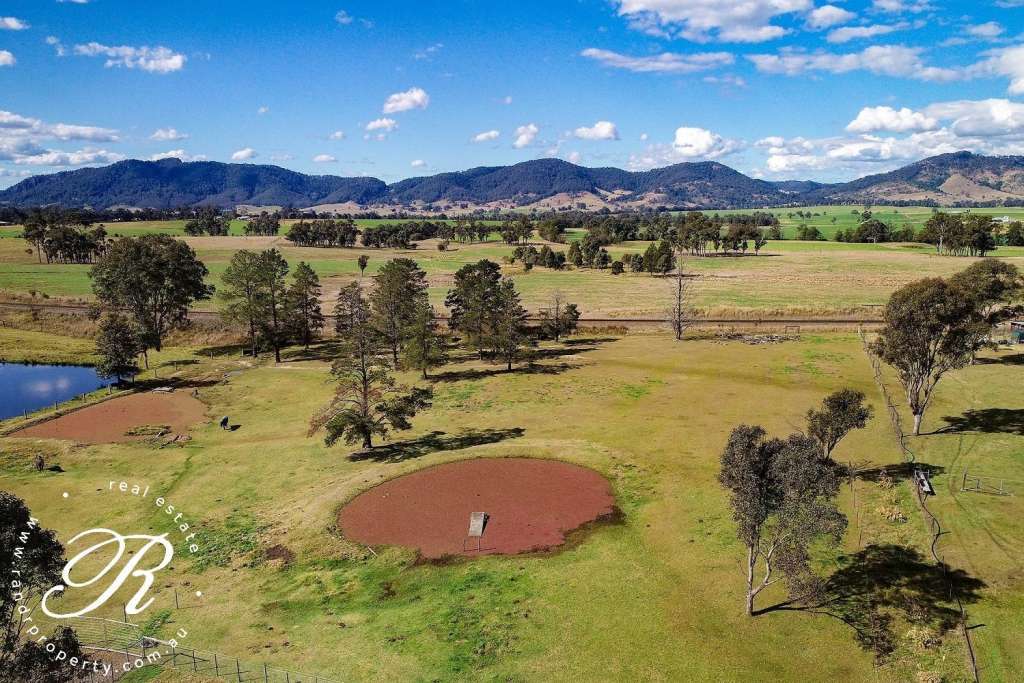 4452 The Bucketts Way, GLOUCESTER, NSW 2422 AUS