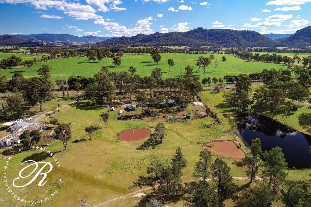 4452 The Bucketts Way, GLOUCESTER, NSW 2422 AUS