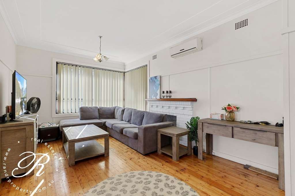 1 Kent Street, RAYMOND TERRACE, NSW 2324 AUS