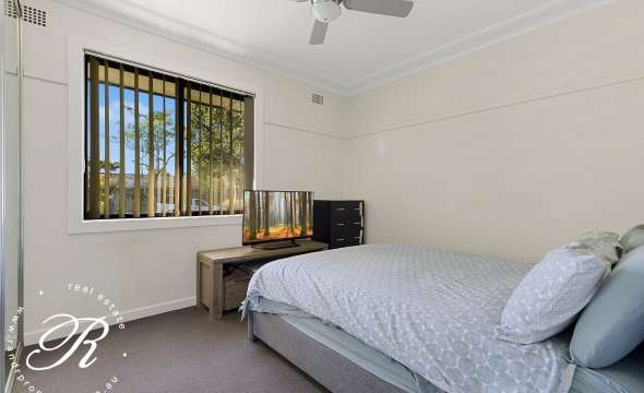 1 Kent Street, RAYMOND TERRACE, NSW 2324 AUS