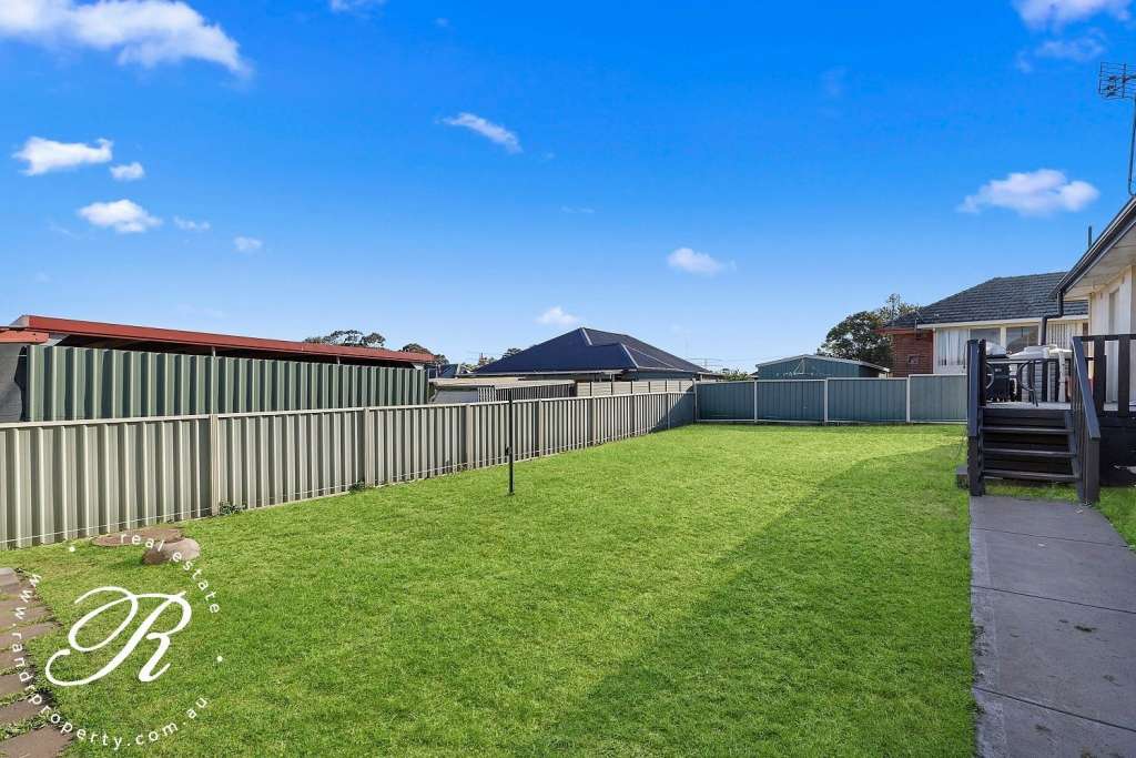 1 Kent Street, RAYMOND TERRACE, NSW 2324 AUS