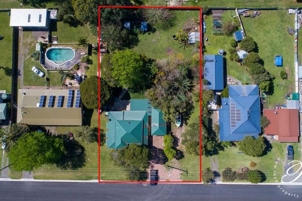 8 crawford Street, BULAHDELAH, NSW 2423 AUS
