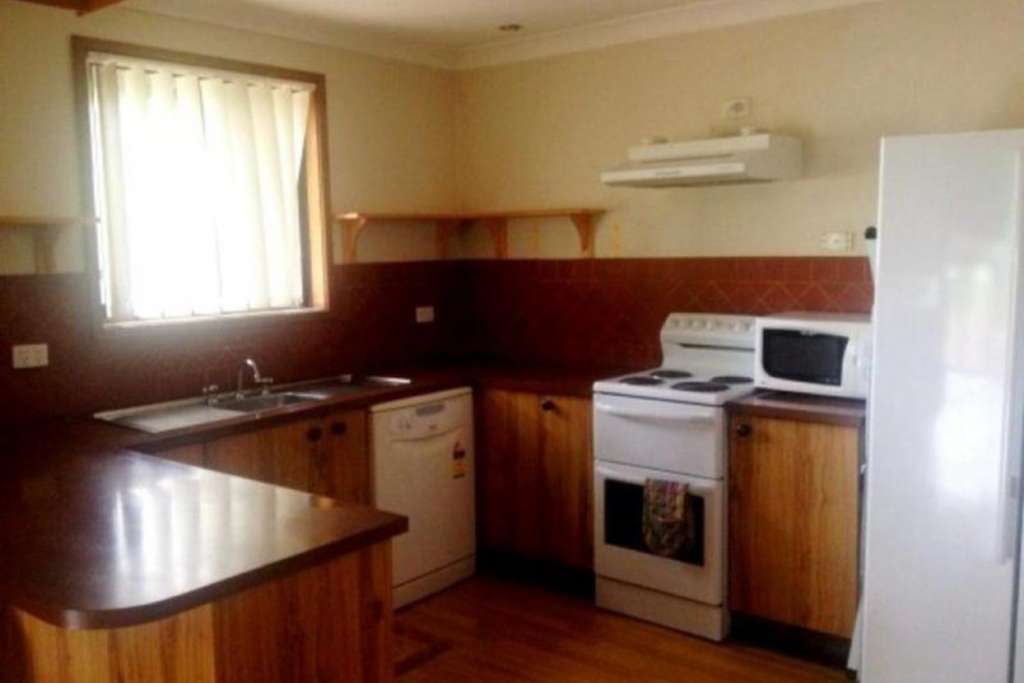 STROUD, NSW 2425 AUS