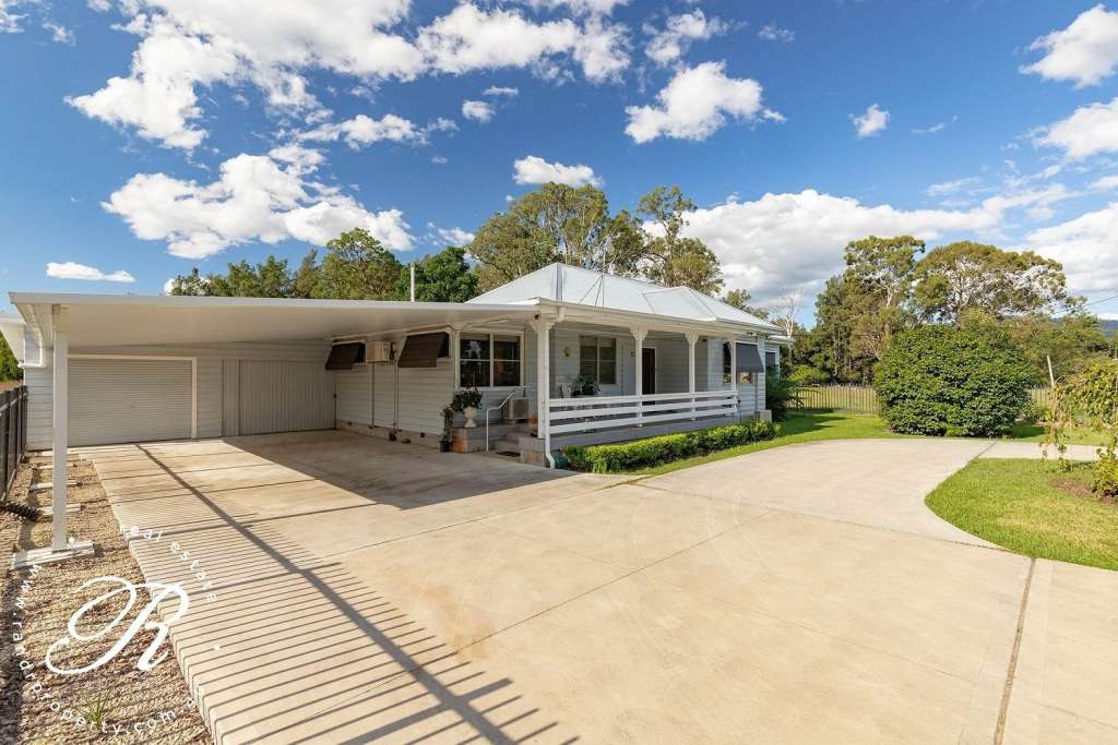 10 Thunderbolts Way, GLOUCESTER, NSW 2422 AUS