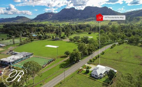10 Thunderbolts Way, GLOUCESTER, NSW 2422 AUS