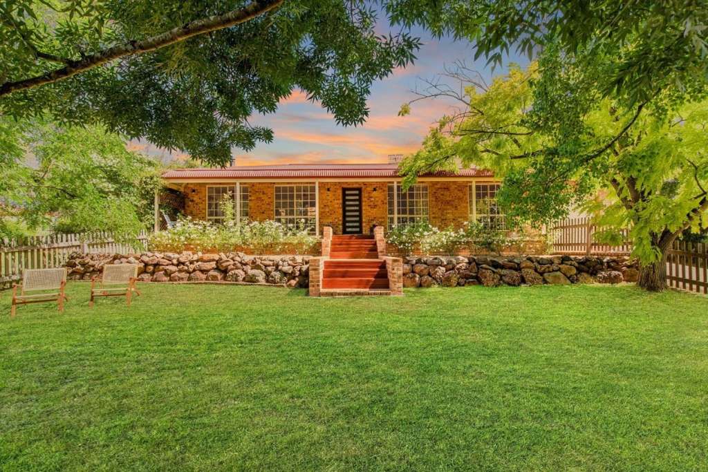 14 Nicholls Street, STROUD, NSW 2425 AUS