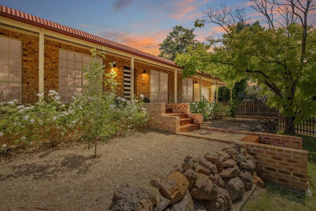 14 Nicholls Street, STROUD, NSW 2425 AUS