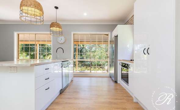 14 Nicholls Street, STROUD, NSW 2425 AUS