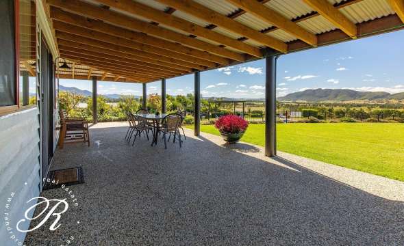 55 Fairbairns Road, GLOUCESTER, NSW 2422 AUS