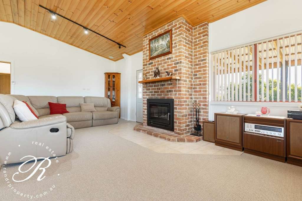 55 Fairbairns Road, GLOUCESTER, NSW 2422 AUS