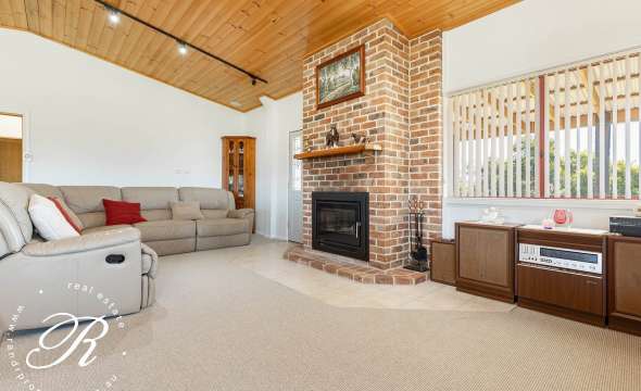 55 Fairbairns Road, GLOUCESTER, NSW 2422 AUS