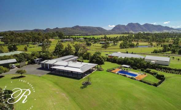 55 Fairbairns Road, GLOUCESTER, NSW 2422 AUS