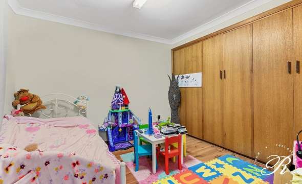 13 Alton Road, RAYMOND TERRACE, NSW 2324 AUS