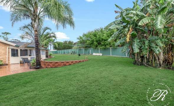 17 Melbee Circuit, DUNGOG, NSW 2420 AUS
