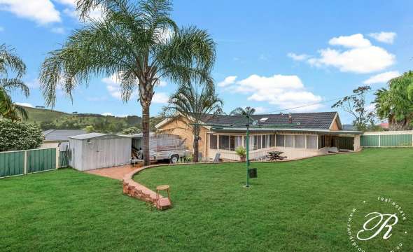 17 Melbee Circuit, DUNGOG, NSW 2420 AUS