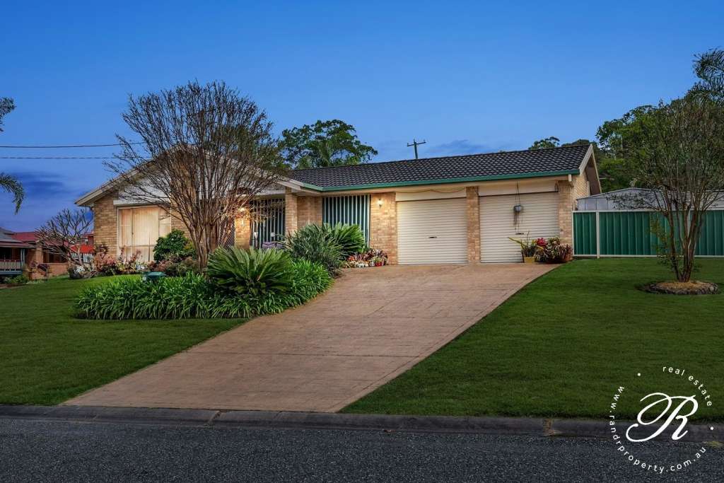 17 Melbee Circuit, DUNGOG, NSW 2420 AUS