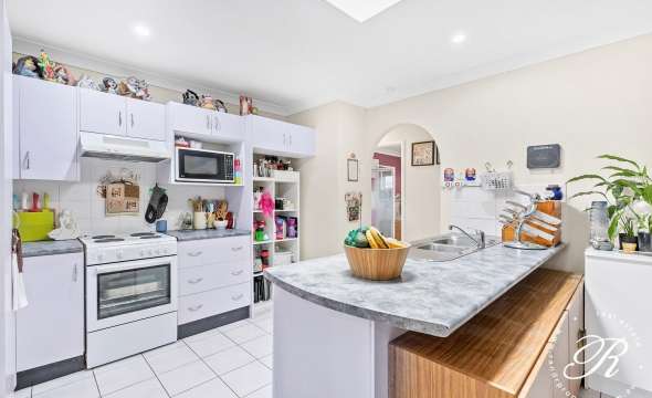 17 Melbee Circuit, DUNGOG, NSW 2420 AUS
