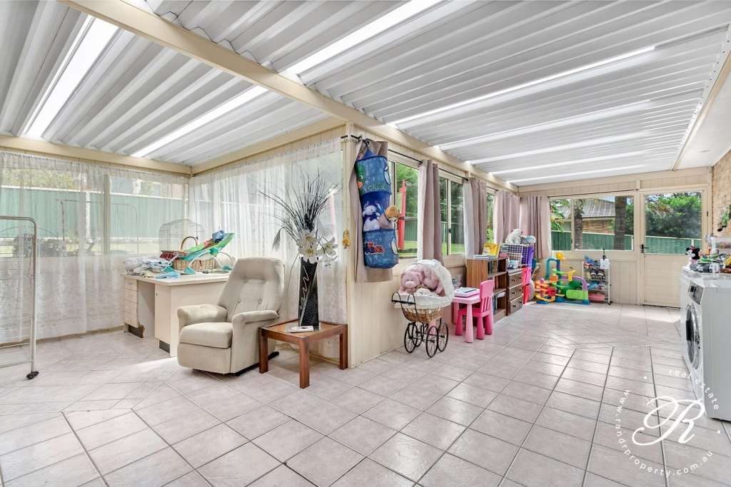 17 Melbee Circuit, DUNGOG, NSW 2420 AUS