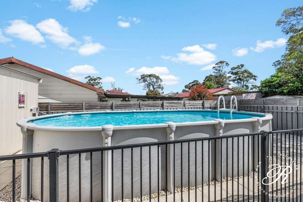 6 Blackbutt Crescent, MEDOWIE, NSW 2318 AUS