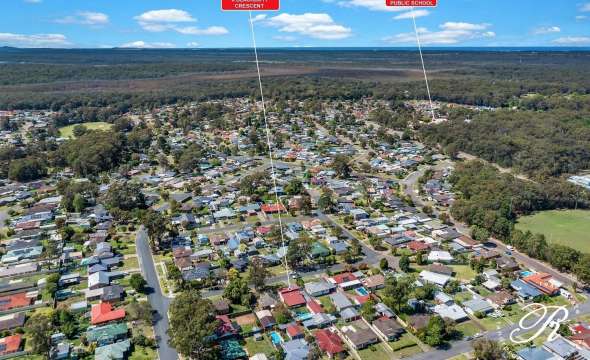 6 Blackbutt Crescent, MEDOWIE, NSW 2318 AUS