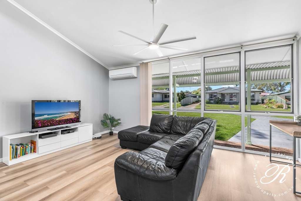 6 Blackbutt Crescent, MEDOWIE, NSW 2318 AUS