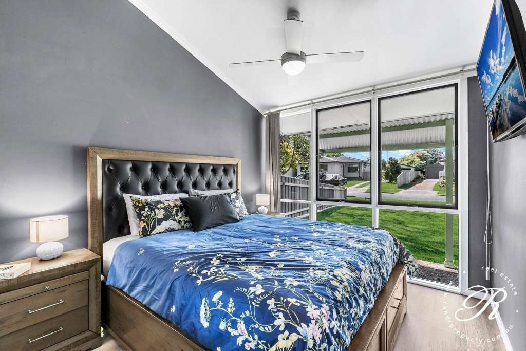 6 Blackbutt Crescent, MEDOWIE, NSW 2318 AUS