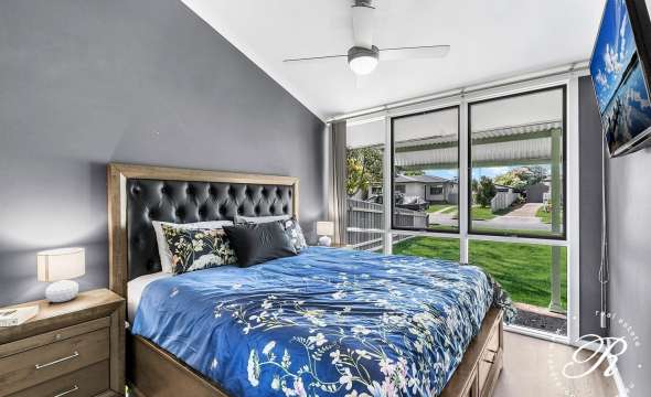 6 Blackbutt Crescent, MEDOWIE, NSW 2318 AUS