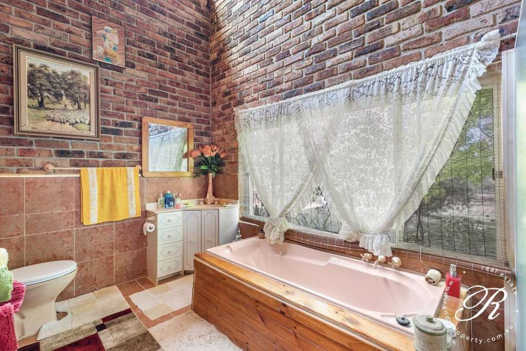 686 Seaham Road, NELSONS PLAINS, NSW 2324 AUS