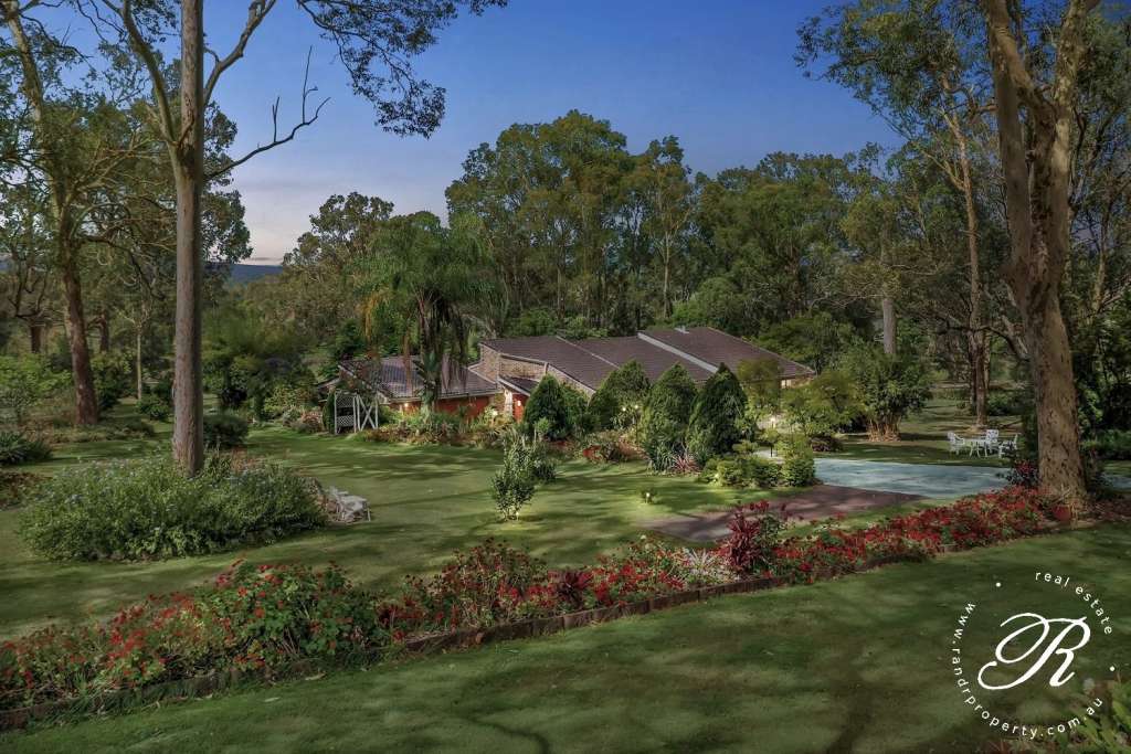 686 Seaham Road, NELSONS PLAINS, NSW 2324 AUS